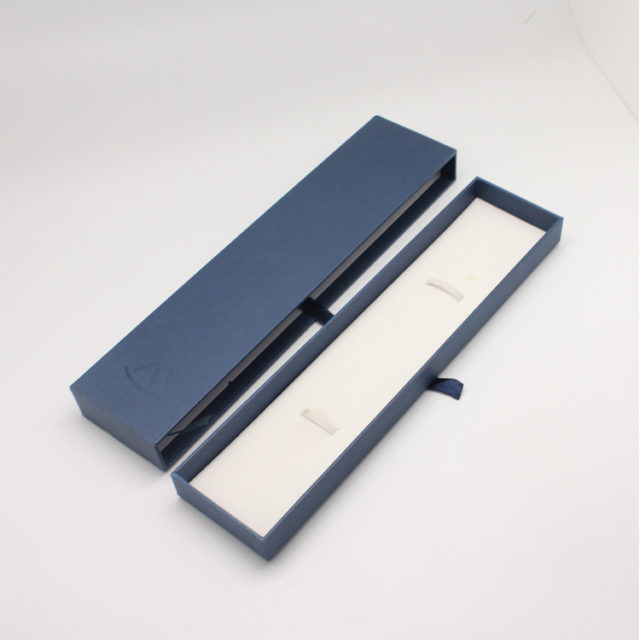 box inner view