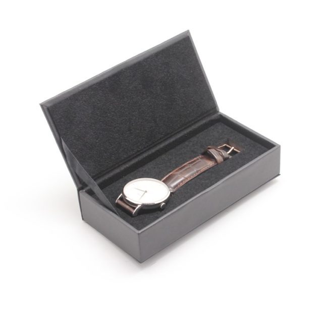 box inner velvet with watch